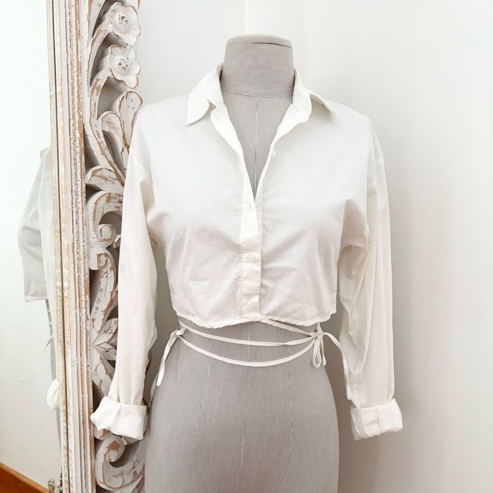Dynamite White Cropped Shirt